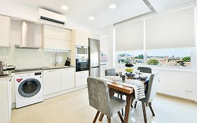 Aeolis Suites